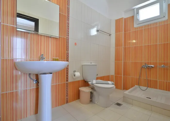 Akrothalassia Szálloda Leptokariá