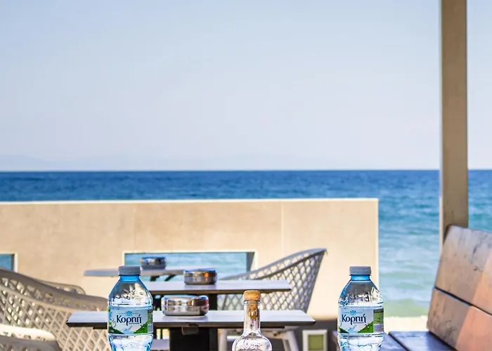 Akrothalassia Szálloda 2*